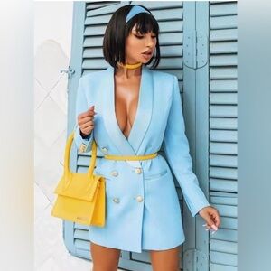 Stylish Light Blue Blazer.